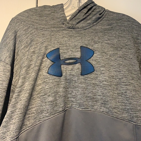 Men’s Under Armour Hoodie - Picture 3 of 5